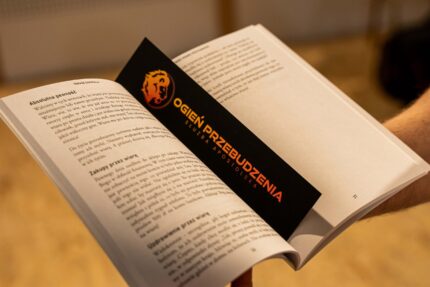 Zakładka do książki "Diabeł To Zbita Pała" - 21cm